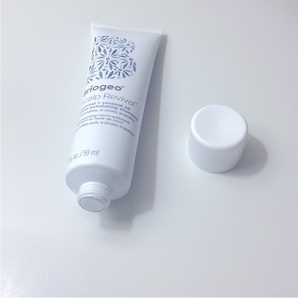 BRIOGIO Scalp Revival Micro-Exfoliating Shampoo (2 fl. oz) - Picture 6 of 7